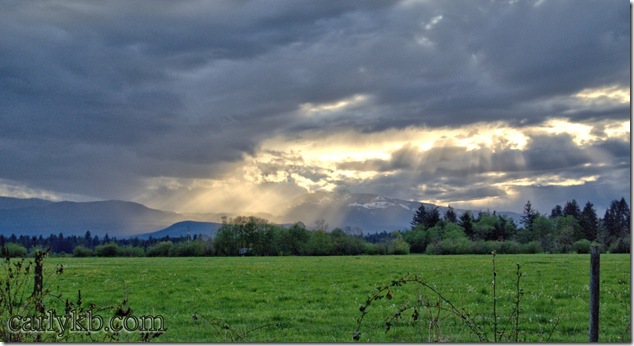 clouds,mountains,storm,Mt Washington,Comox Valley,nature