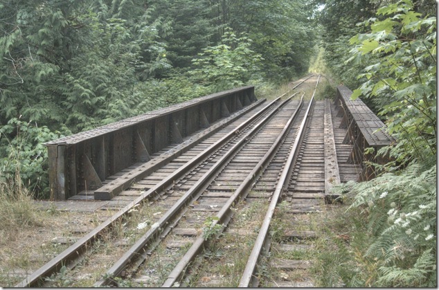 Roswell Creek,bridge, Courtenay, E&N, Highway 19A, Old Island Highway, river, train, trestl Roswell Creek,bridge, Courtenay, E&N, Highway 19A, Old Island Highway, river, train, trestl