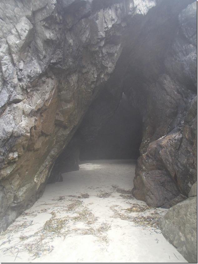 Chesterman Beach,Tofino,Highway 4,caves,Pacific Rim,surge channel