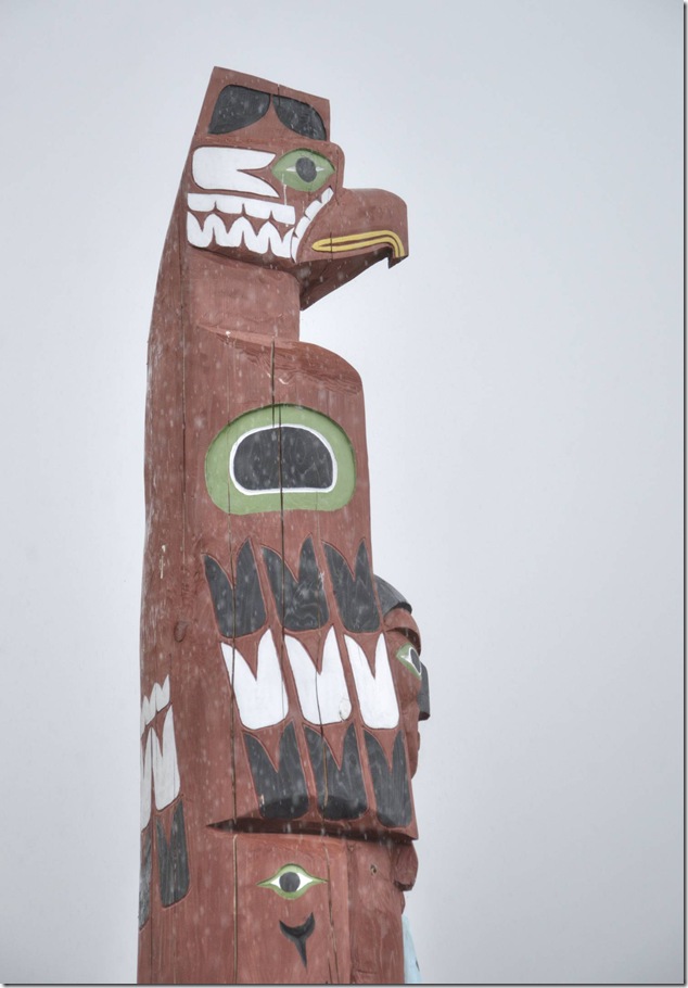 Chemainus, Highway 1A, Art,Vancouver Island Images,Cowichan Valley,totem poles,H.R. MacMillan 