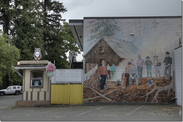 Chemainus,Murals,Highway 1A,Vancouver Island,artistry,and now you know,Emily Carr