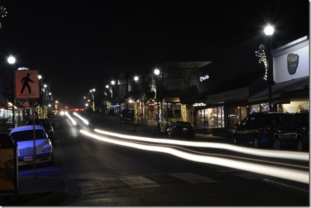 Courtenay,exisiting light photography,night,Christmas lights,5th Street