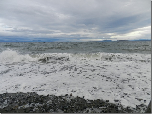 Baynes Sound, beach, clouds, Comox Harbour, fall, Goose Spit, ocean, storm, waves
