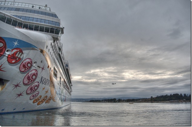 Ogden Point, James Bay,cruise ship terminal,Victoria,coean,tourism,Norwegian Peal