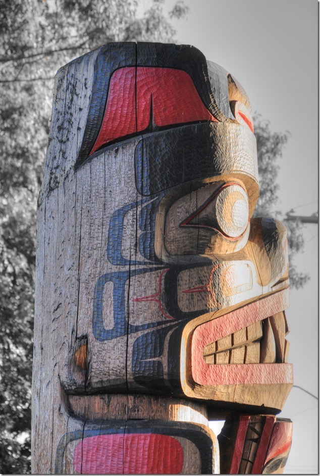 totem pole,Duncan,artistry,history,First Nation