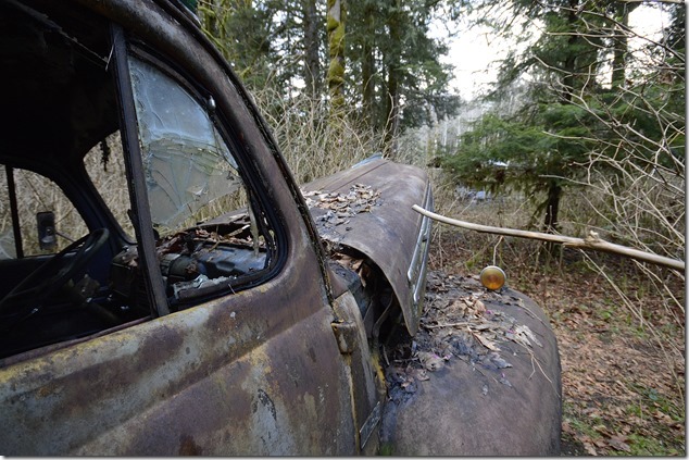 Sayward,North Island,Highway 19,logging trucks,logging,Mercury M135