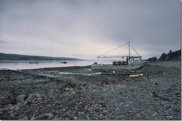 Baynes Sound,Oyster Boats,aquaculture,oysters Baynes Sound,Oyster Boats,aquaculture,oysters