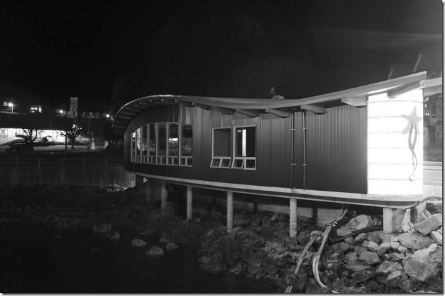 aquarium,Ucluelet,Pacific Rim,Highway 4, exisiting light photography aquarium,Ucluelet,Pacific Rim,Highway 4, exisiting light photography