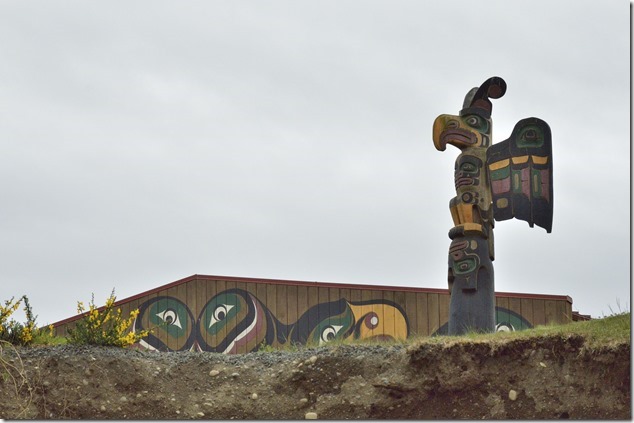cruise ship terminal,totem pole,ships,Campbell River,Wei Wai Kum cruise ship terminal