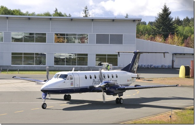 Comox Airport,C-FPCV,Beech 1900C,Pacific Coastal