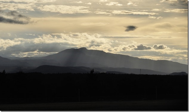 clouds,rain,Comox Valley,Mt Washington,Strathcona