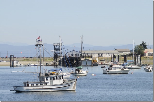 Comox,HMCS Quadra,Goose Spit,ships,Comox Harbour