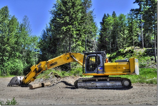Kobelco excavator,Woss,Western Forest Products,North Island,logging,Englewood Forest Operation