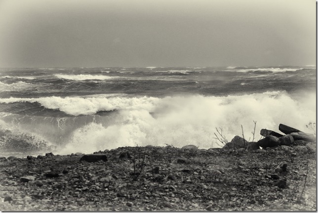 Air Force Beach,waves,storm,Georgia Strait,CFB Comox,Comox