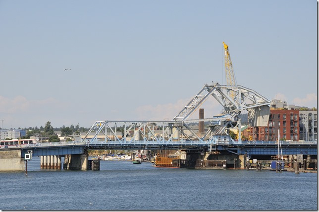 Victoria,tourism,Johnston Street Bridge