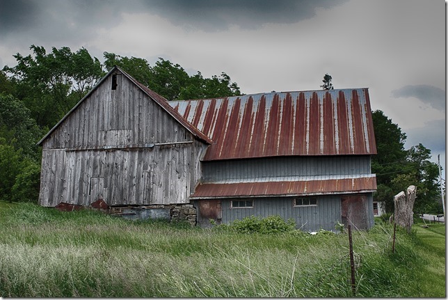 Ontario,barns,farming,Cumberland