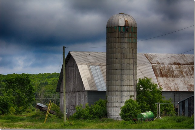 Quebec,barns,farming,silo