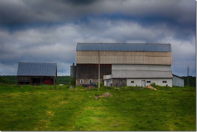 Quebec,barns,farming