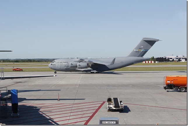 airplane,jet,Dover AFB,Ottawa Airport,YOW,C-GARG,Air Canada,U.S. Air Force,Airbus A319-114,Boeing  C-17 Globemaster III airplane,jet,Dover AFB,Ottawa Airport,YOW,C-GARG,Air Canada,U.S. Air Force,Airbus A319-114,Boeing C-17 Globemaster III