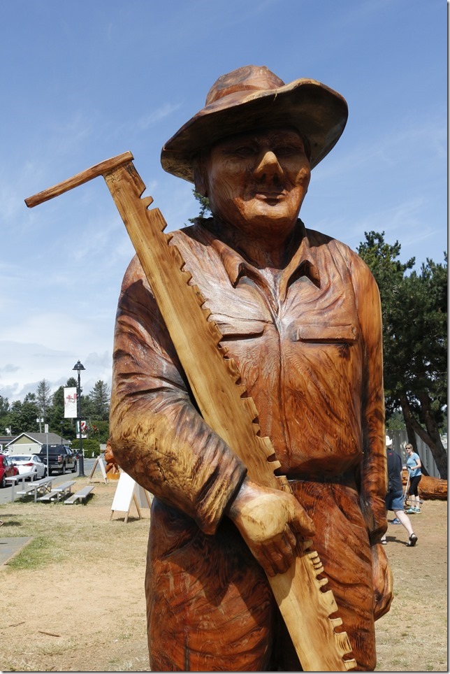 Transformations on the Shore,Campbell River,Chainsaw carving competition,Shoreline Arts
