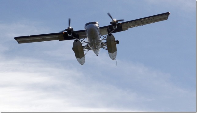 Victoria,float planes,ocean,sea planes,De Havilland DHC-6 SERIES 200 Twin Otter,West Coast Air,Victoria Inner Harbour,C-FGQH