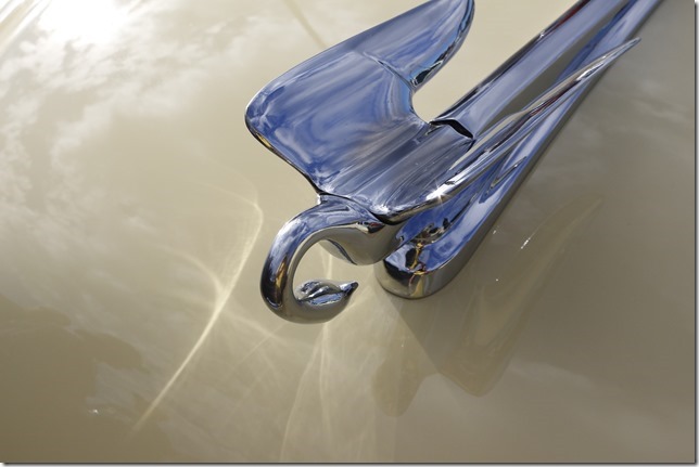 cars,hood ornaments,Classic cars