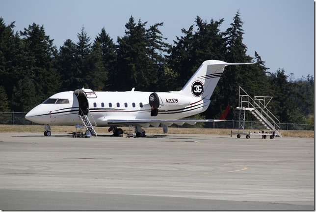 Golden West Air Service,air craft,Bombardier,Canadair Challenger 600S ,YQQ,Comox Airport