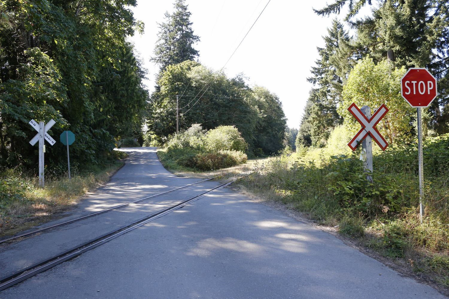 E&N Victoria Subdivision Mile 86.65 Nanoose Bay Road crossing