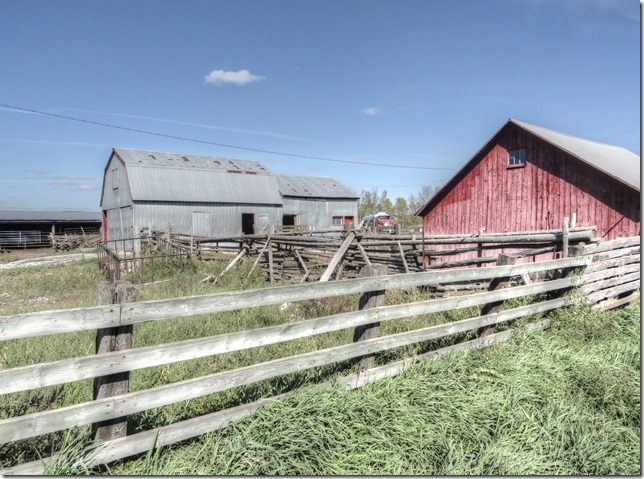 Ontario,barns,Prince Edward County
