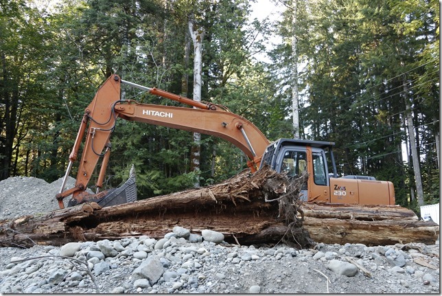 construction,machinery,Komatsu,Hitachi,excavator,construction site