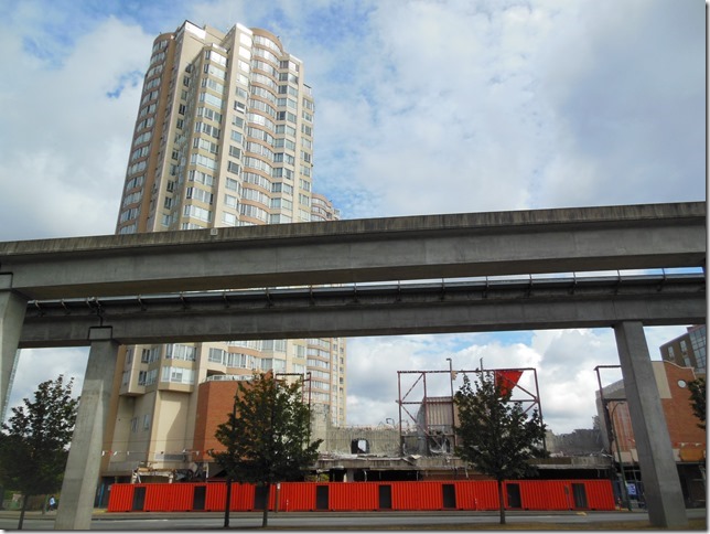 Burnaby,buildings,transportation,construction,Skytrain,Metrotown