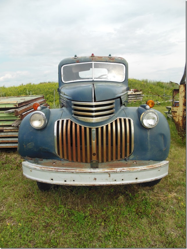 Manitoba,Highway 1,History,BCATP,RCAF,museum,Chevrolet Maple Leaf
