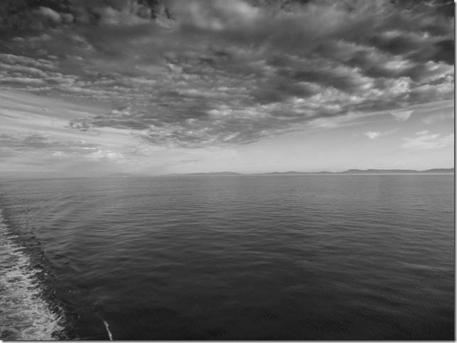 ocean,clouds,ships,nature,Georgia Strait