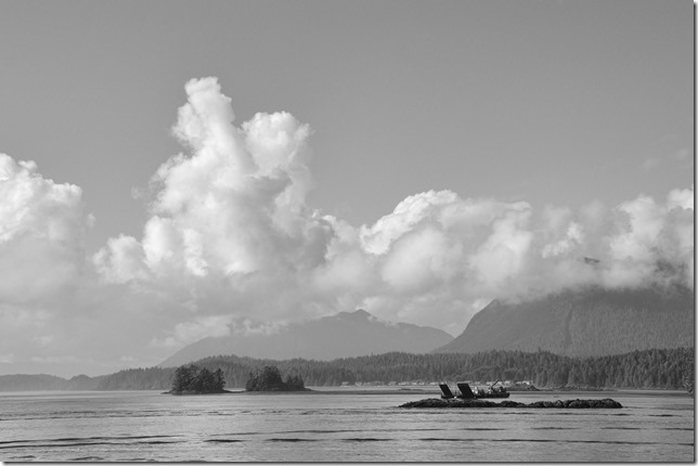 Tofino,ocean,ships,Pacific Rim,mountains,cloudss,Meares Island