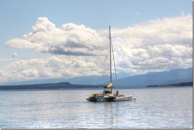 ships,ocean,sailing,nature,clouds,mountains,Baynes Sound,Comox Harbour