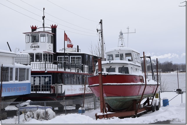 Ontario,Ottawa River,winter,snow,Ottawa,cruise ship,Ottawa River Queen