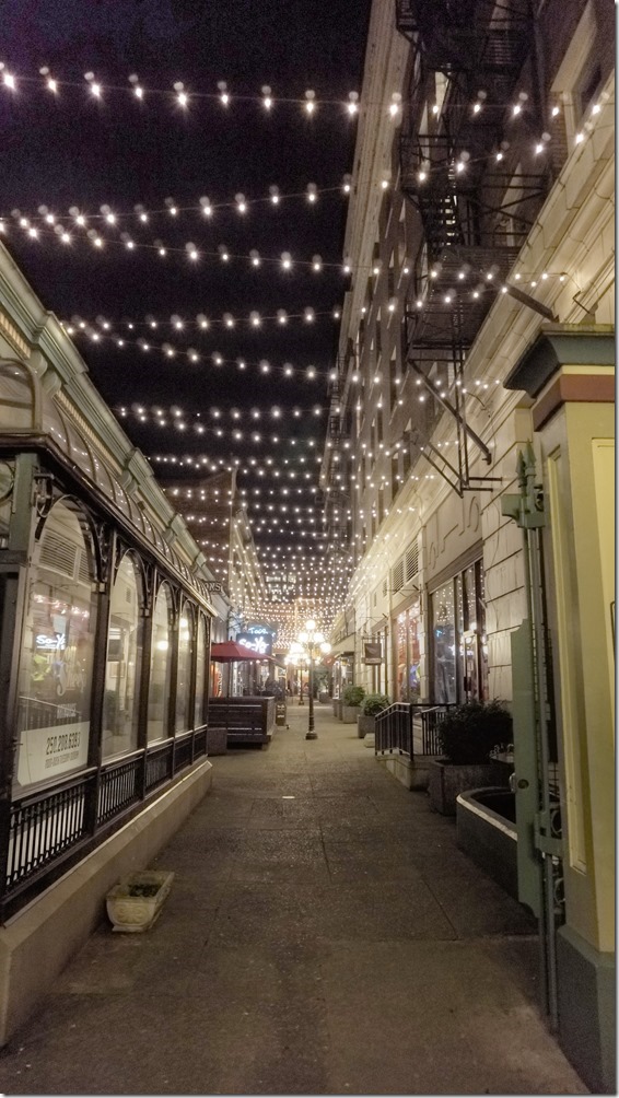 Victoria,night,tourism