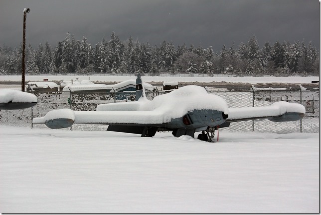 Comox,19 Wing,RCAF,museum,airport,airplane,Comox Valley,YQQ,winter,snow