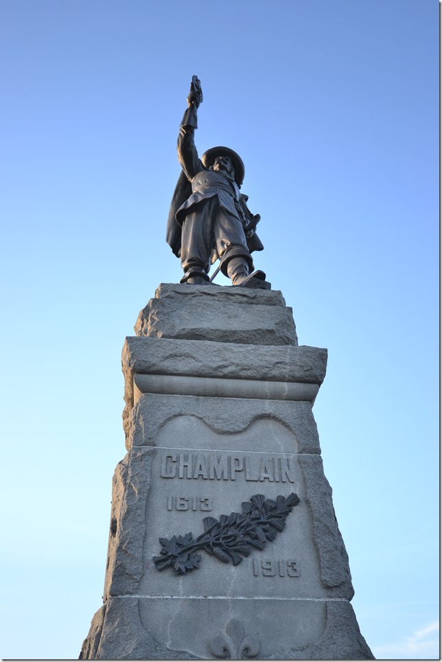 Ottawa,Ontario,spring,statue,Samuel de Champlain,Napean Point