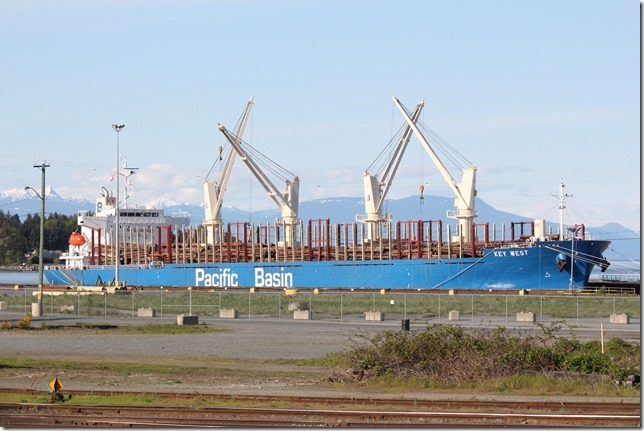 ships,Nanaimo,logging,logs