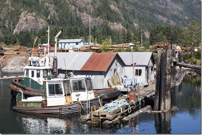 Gold River,Highway 28,history,North Island,tugs,foresty,Western Forest Products,dozer boat,log sort