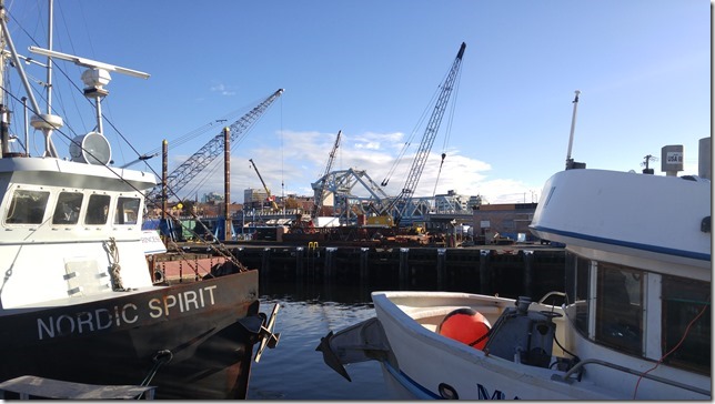 bridges,cranes,industry,Victoria,Johnson Street Bridge,ships,fish boat
