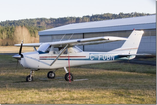 Nanaimo,Cessna 150J,air craft,air planes,flying,private aviation,private air planes,fall,Highway 1,YCD,C-FOBN,Raymond Collishaw terminal,Cassidy