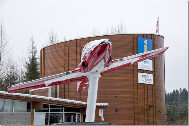 snow,winter,ice,Snowbirds,CT-114 Tutor,RCAF,landmarks,Comox Valley,Vancouver Island Visitor Centre