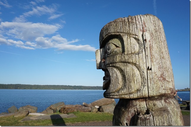 Discovery Passage,Campbell River,Ocean,Quadra Island,totem pole,First Nations