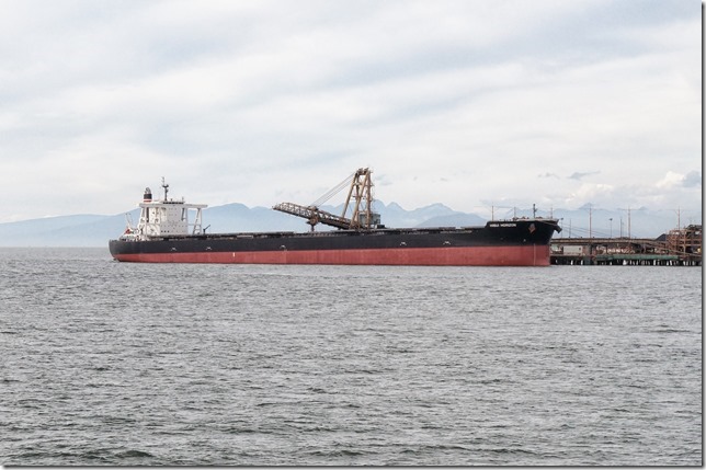 bulk carrier,coal,Westshore Terminal,Roberts Bank,Vancouver,Hisui Horizon,Xhsti Loizon