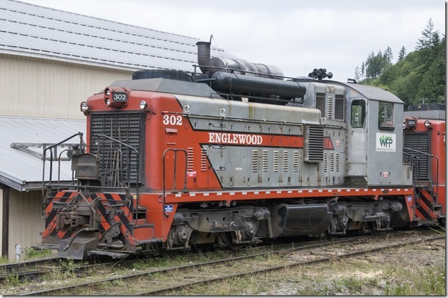 Woss,logging,forestry,North Island,dryland sort,Western Forest Products,Englewood Logging Division,logging equipment,trains