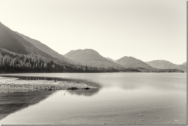 Strathcona Provincial Park,lake,mountain,nature,clouds,Vancouver Island,summer,Buttle Lake