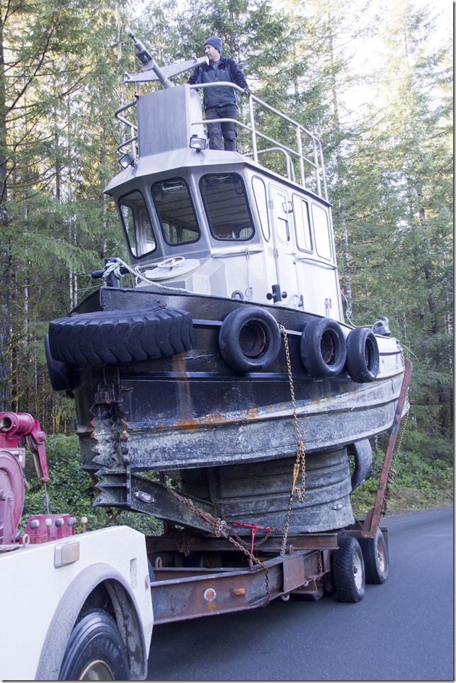 Campbell River,Highway 19,North Island,winter,dozer boat,boom boat,ships,boat moving Campbell River,Highway 19,North Island,winter,dozer boat,boom boat,ships,boat moving