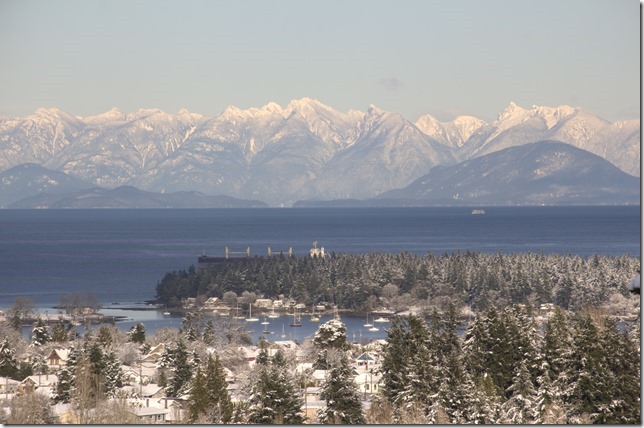 Georgia Strait,Salish Sea,nature,winter,snow,trees,mountains,Vancouver Island,Nanaimo,scenery
